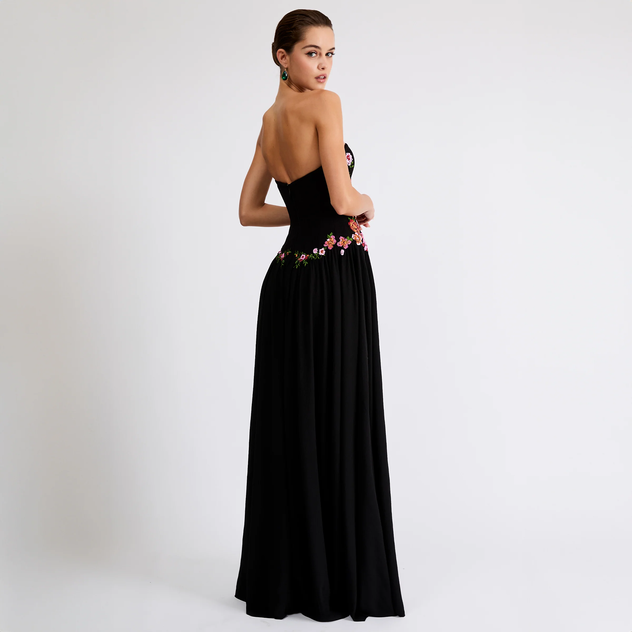 CAROLINE - Image 5