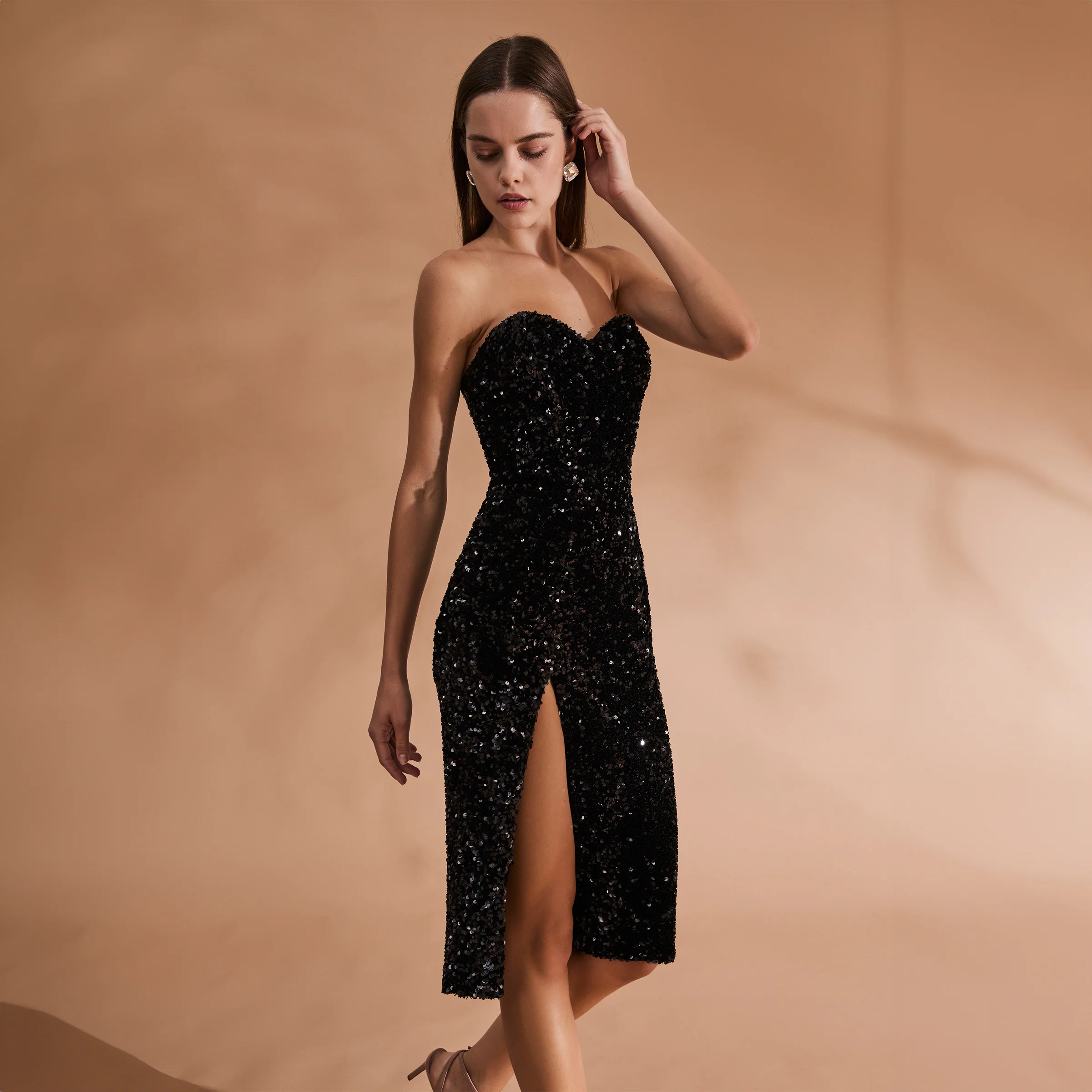 SIENNA - Image 7